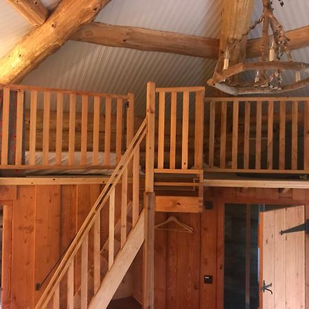 Coed Y Marchog Woodland Retreat Villa Hereford Exteriör bild