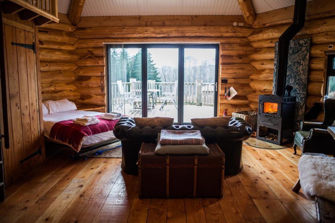 Coed Y Marchog Woodland Retreat Villa Hereford Exteriör bild