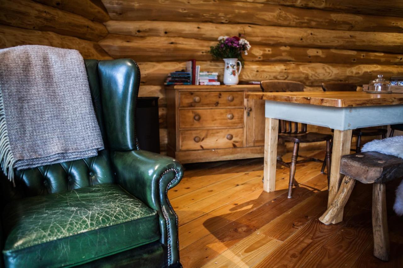 Coed Y Marchog Woodland Retreat Villa Hereford Exteriör bild
